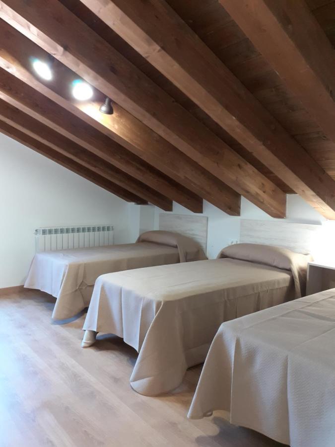 Appartement Casa Binuales à Pedruel Extérieur photo