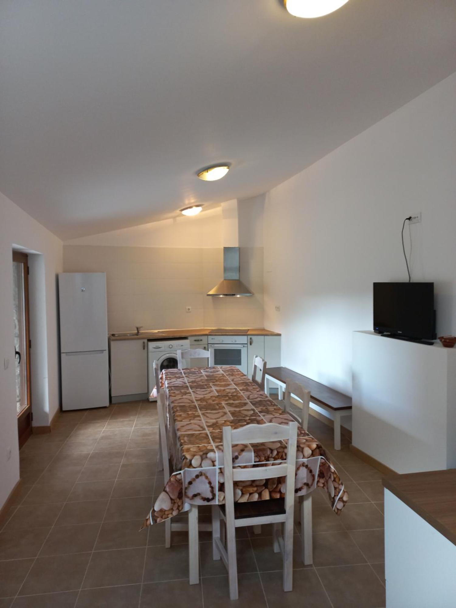 Appartement Casa Binuales à Pedruel Extérieur photo