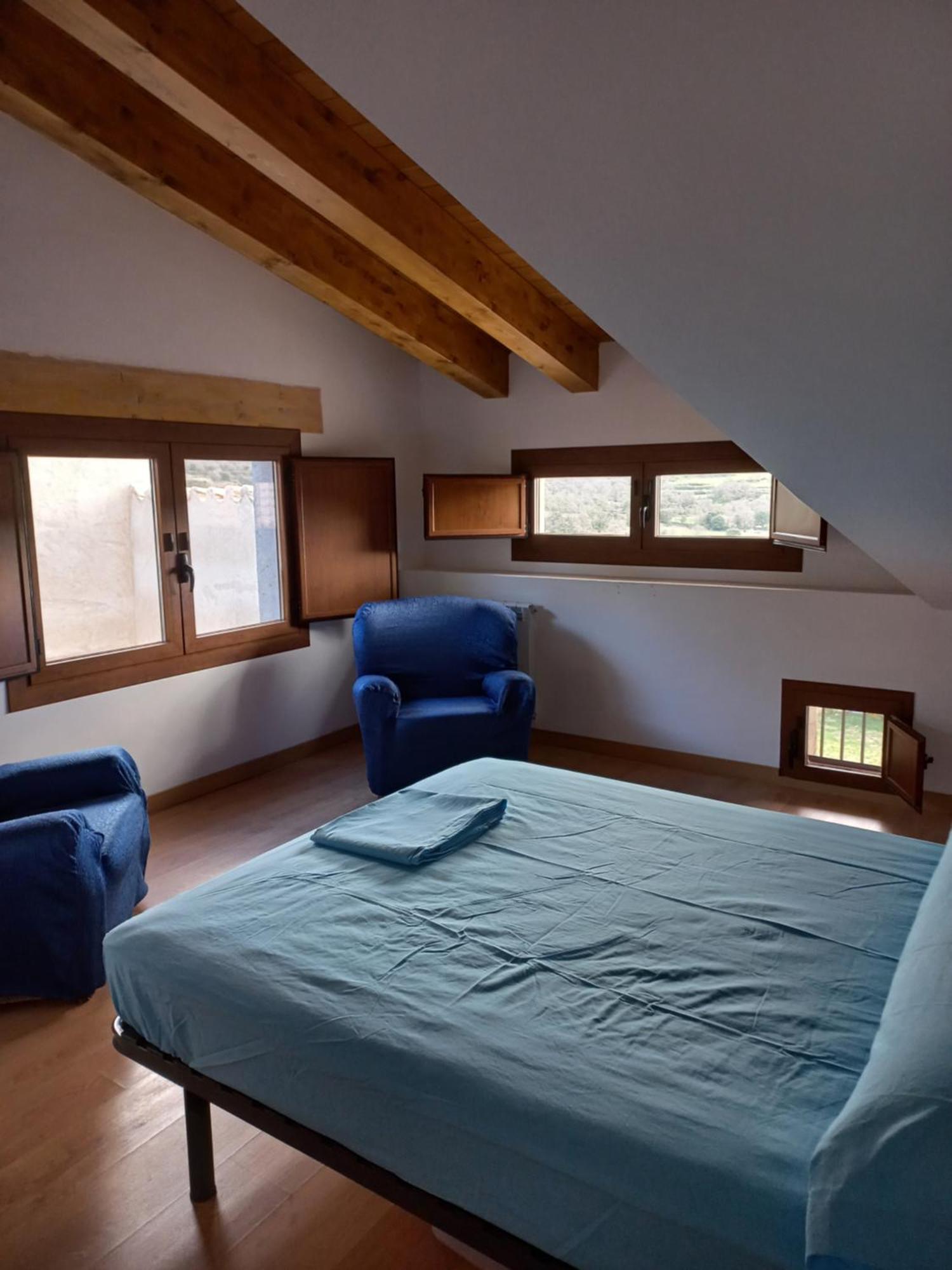Appartement Casa Binuales à Pedruel Extérieur photo